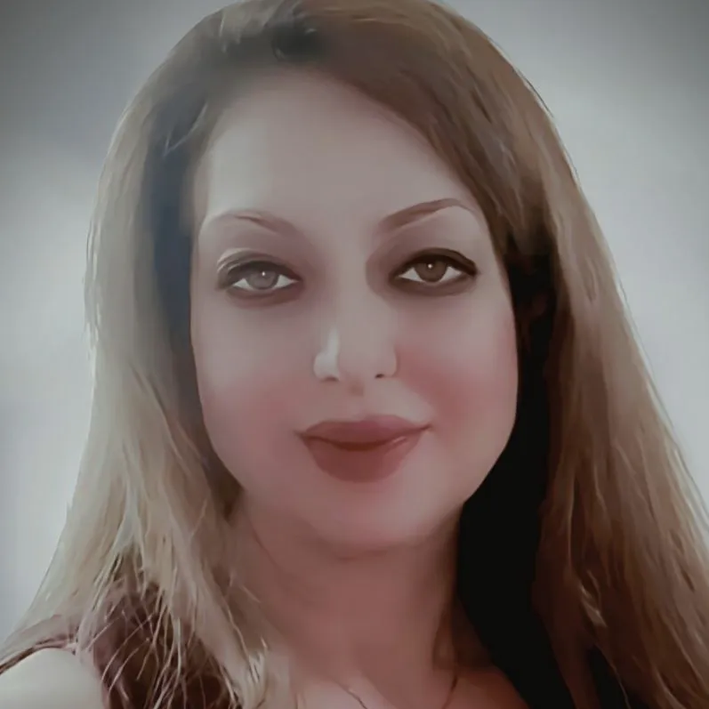 Fara Zarrin profile picture
